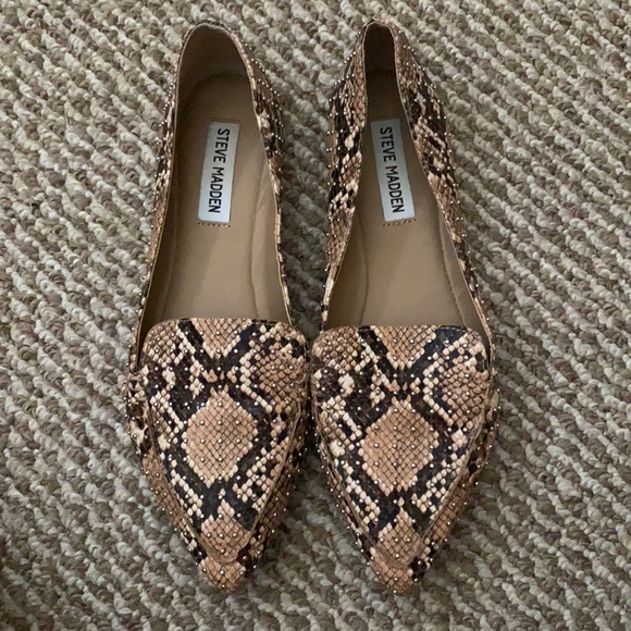 Steve Madden snakeskin flats - Picture 1 of 2